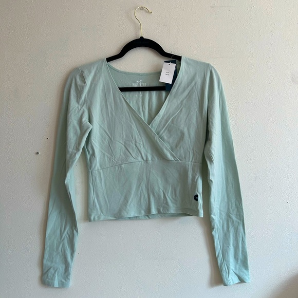 Hollister V Neck Long Sleeve Tops (Light Pink and Sage Green) DUO - Picture 1 of 4